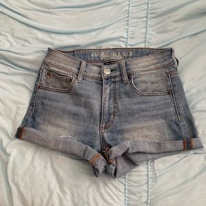 American Eagle Super Stretch Light Washed Shorts